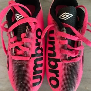 Umbro girls soccer cleats